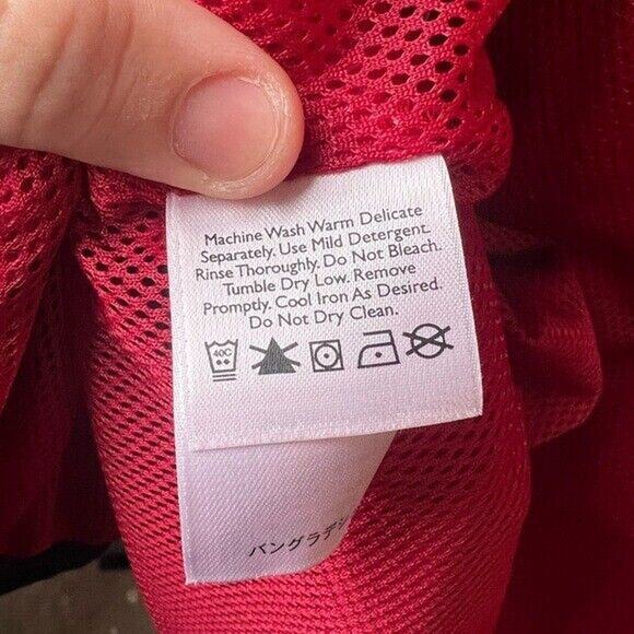 Eddie Bauer Red and Blue lightweight windbreaker with hidden hood and pockets - Picture 11 of 12